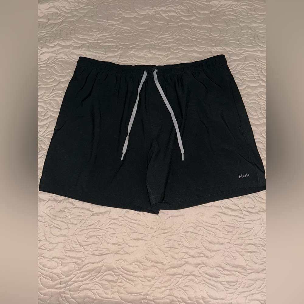 Men’s Casual Huk Shorts